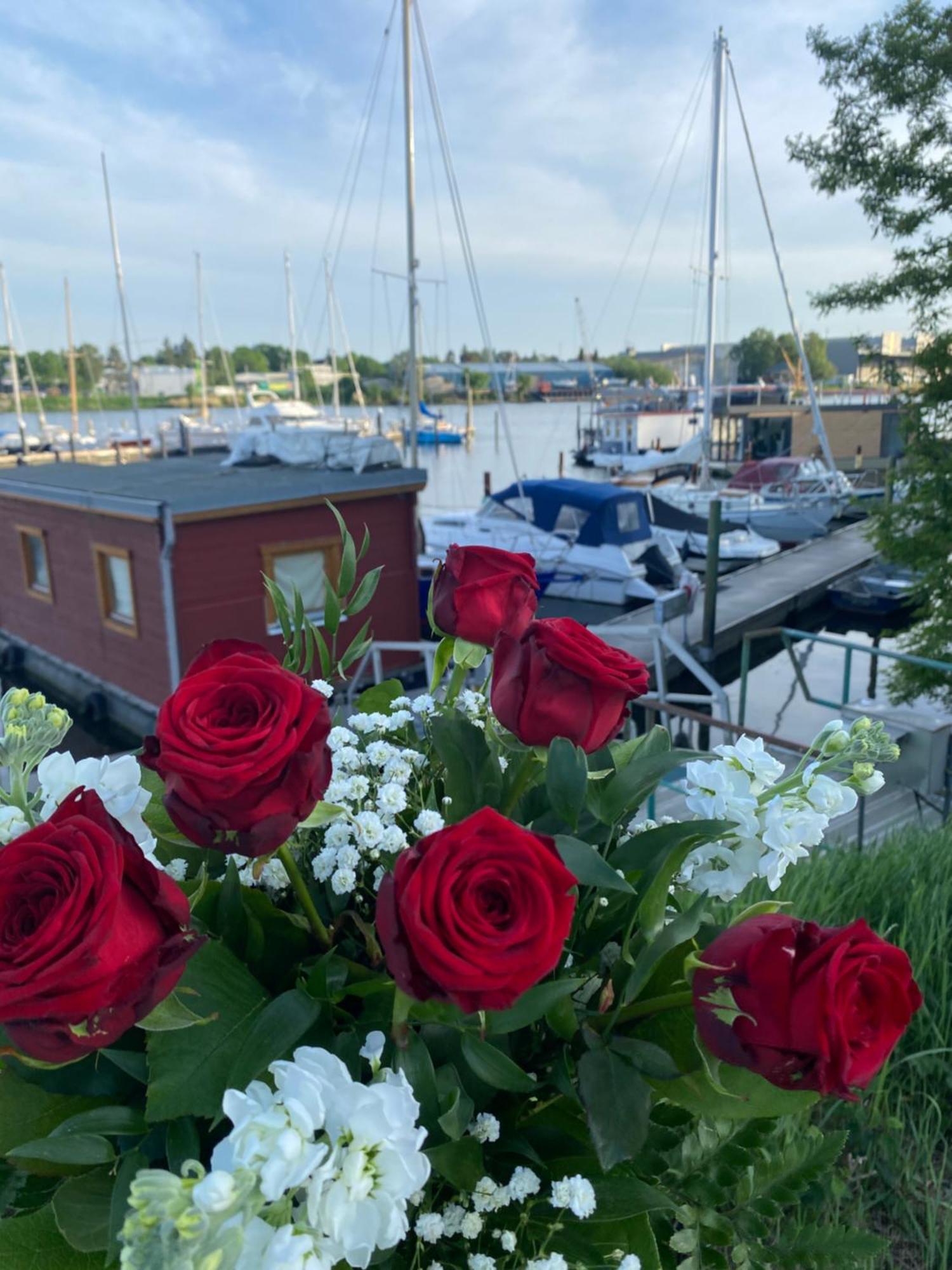 Apartmán Premium Hausboot Trave Traum Lübeck Exteriér fotografie